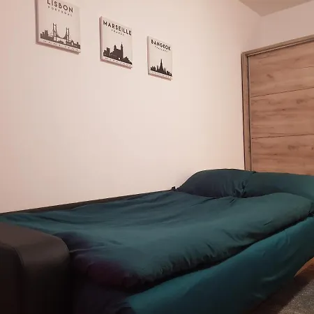 Modern Studio Carol Bükreş