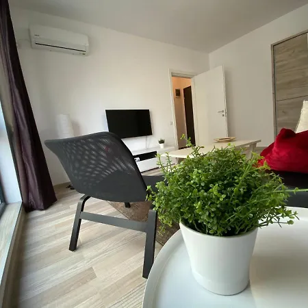 Modern Studio Carol * Bükreş